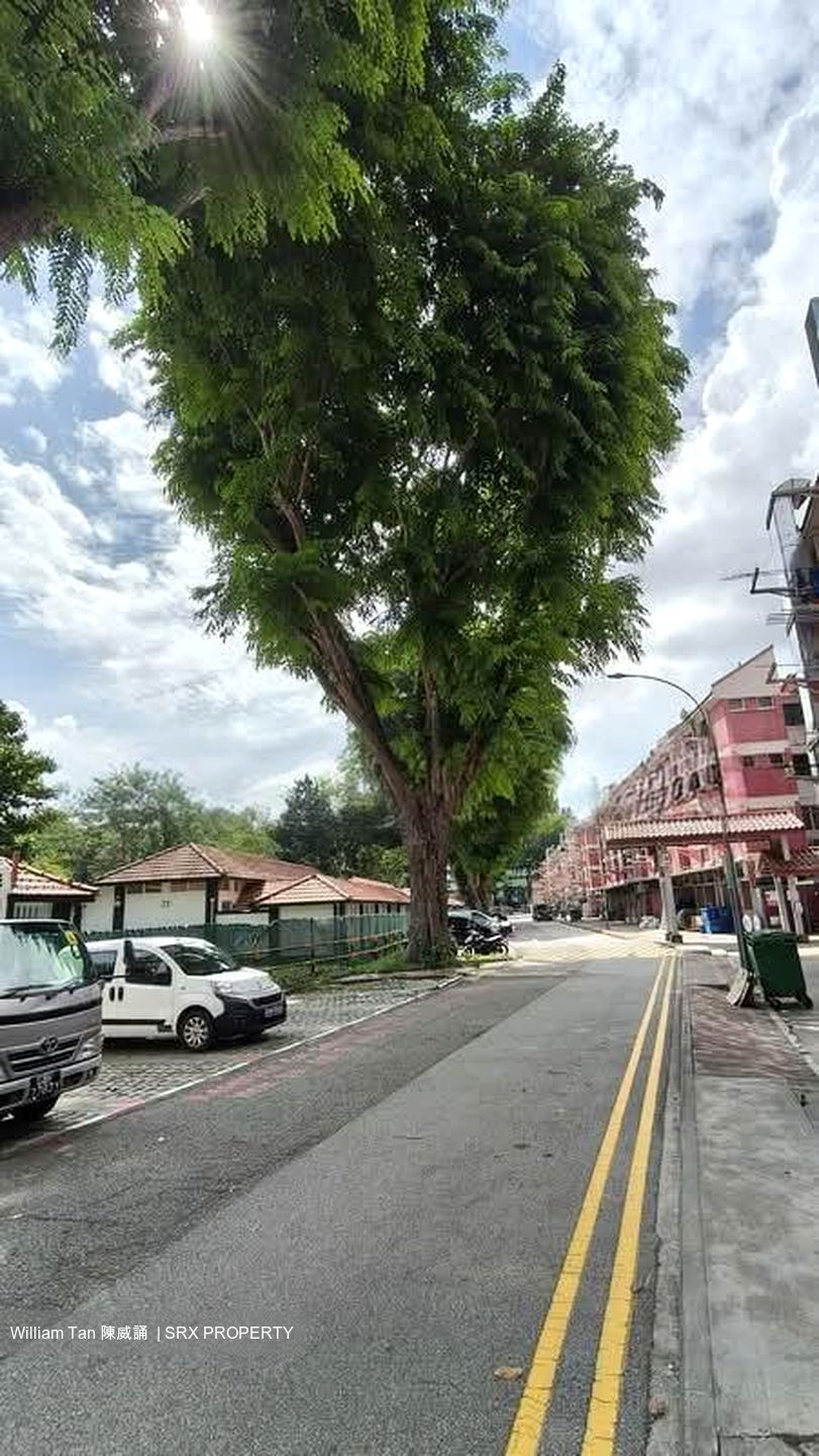 5 CHANGI VILLAGE ROAD (D17), Shop House #626068611